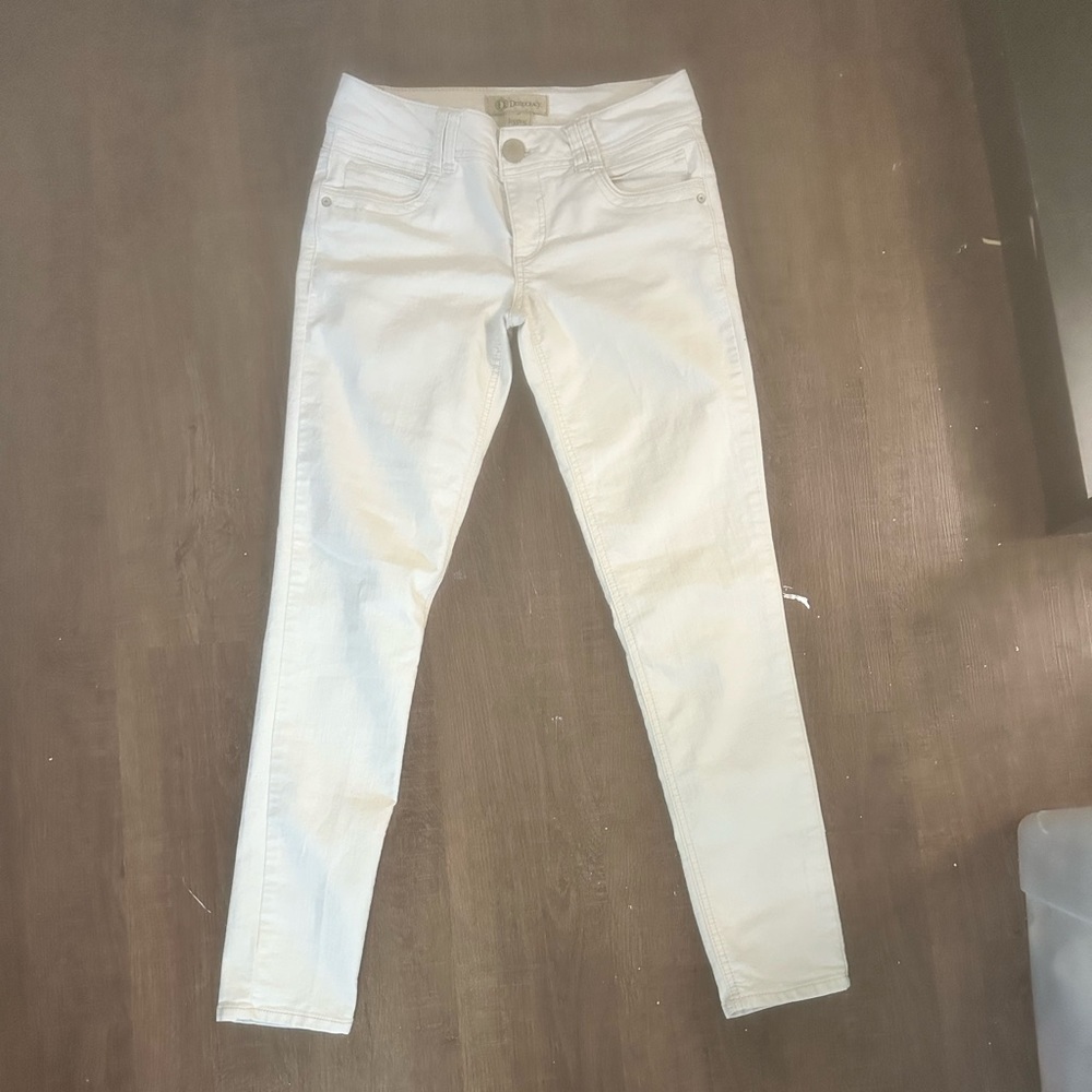 Democracy Denim- New without Tags- Womens 2 - Picture 2 of 5
